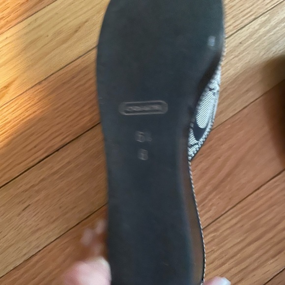 Coach Slides ! - Picture 4 of 8